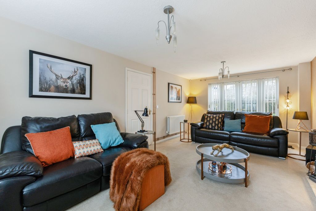 Additional image 5 of 5 bed detached house for saleAdwalton Close, Newark NG24
