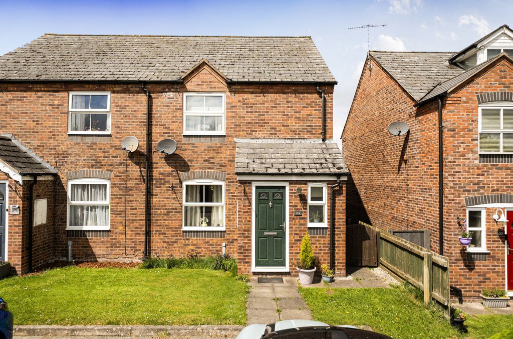 2 bed semi-detached house for saleWaterloo Fields, Forden, Welshpool, Powys SY21