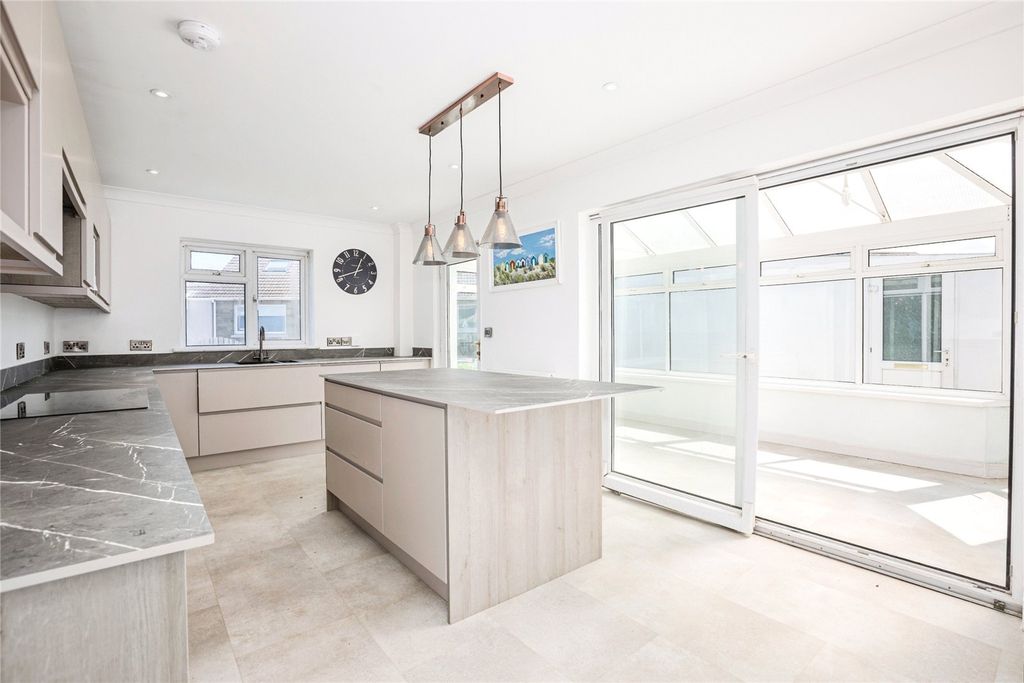 Additional image 10 of 4 bed bungalow for saleHeol Yr Esgob, Llanon, Ceredigion SY23