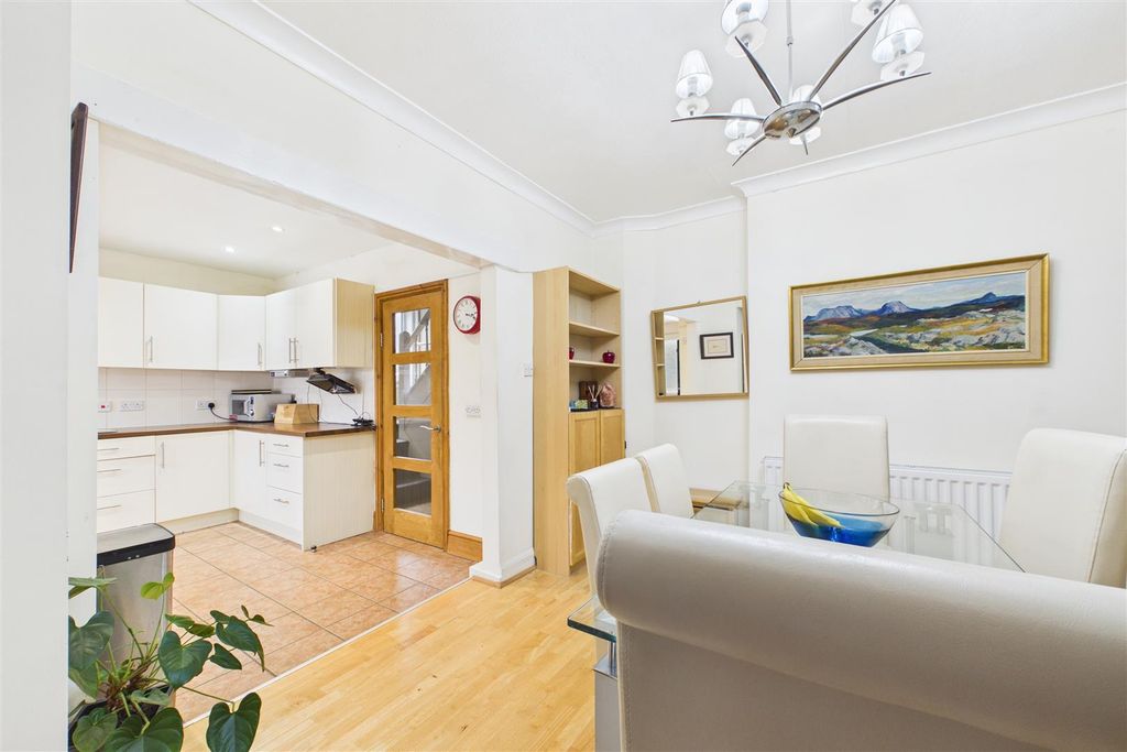 Additional image 9 of 7 bed detached house for saleLondon Road, Balderton, Newark NG24