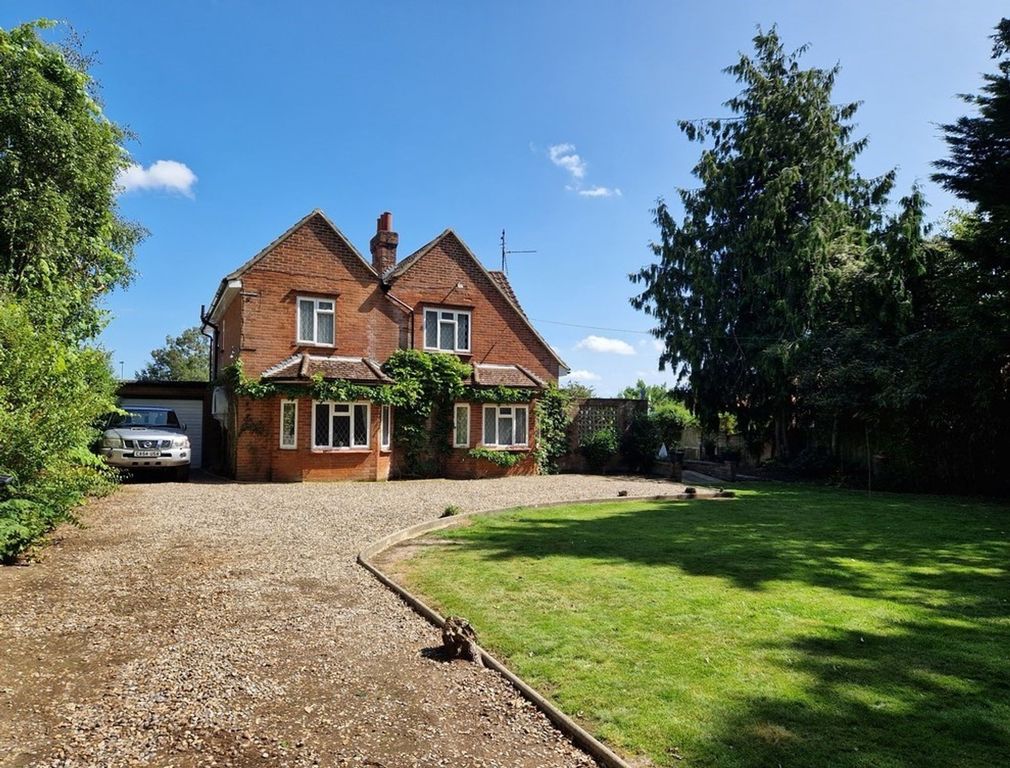 4 bed detached house for saleYarmouth Road, North Walsham NR28