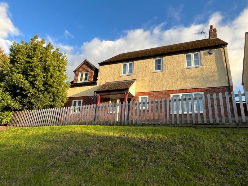 4 bed detached house for saleThe Beeches, Langport TA10