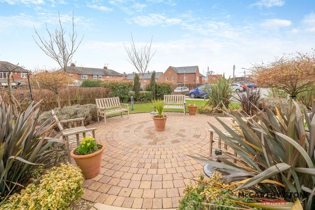 Additional image 20 of 2 bed flat for saleRyebeck Court, Eastgate, Pickering YO18