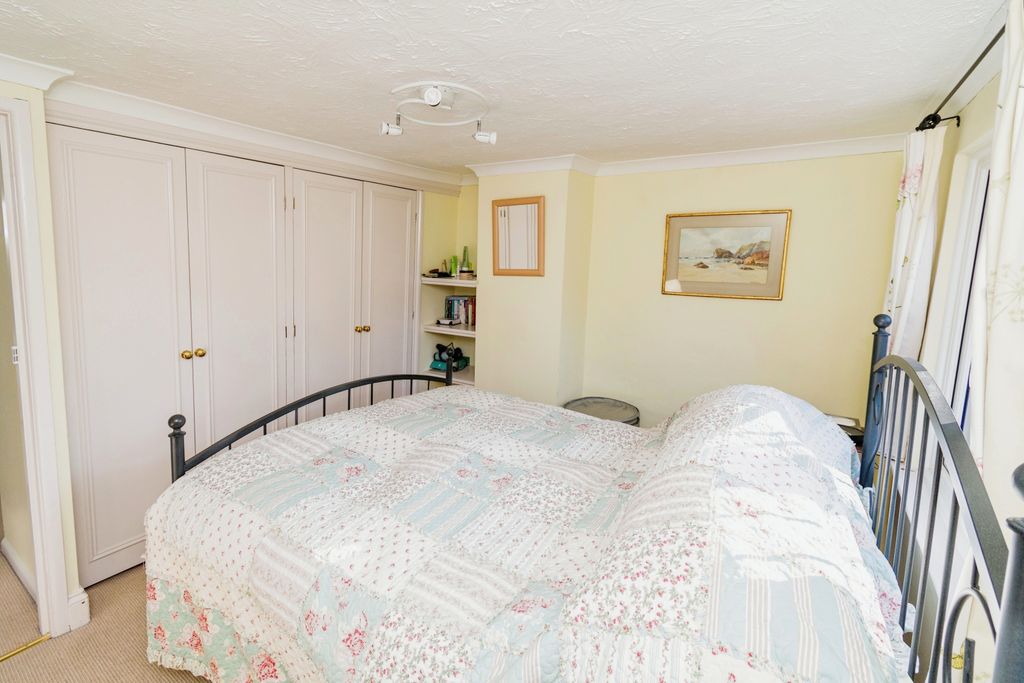 Additional image 9 of 3 bed cottage for salePikes Hill, Lyndhurst, Hampshire SO43