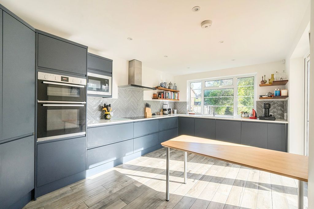Additional image 4 of 4 bed semi-detached house for saleWest Farm Close, Ashtead KT21