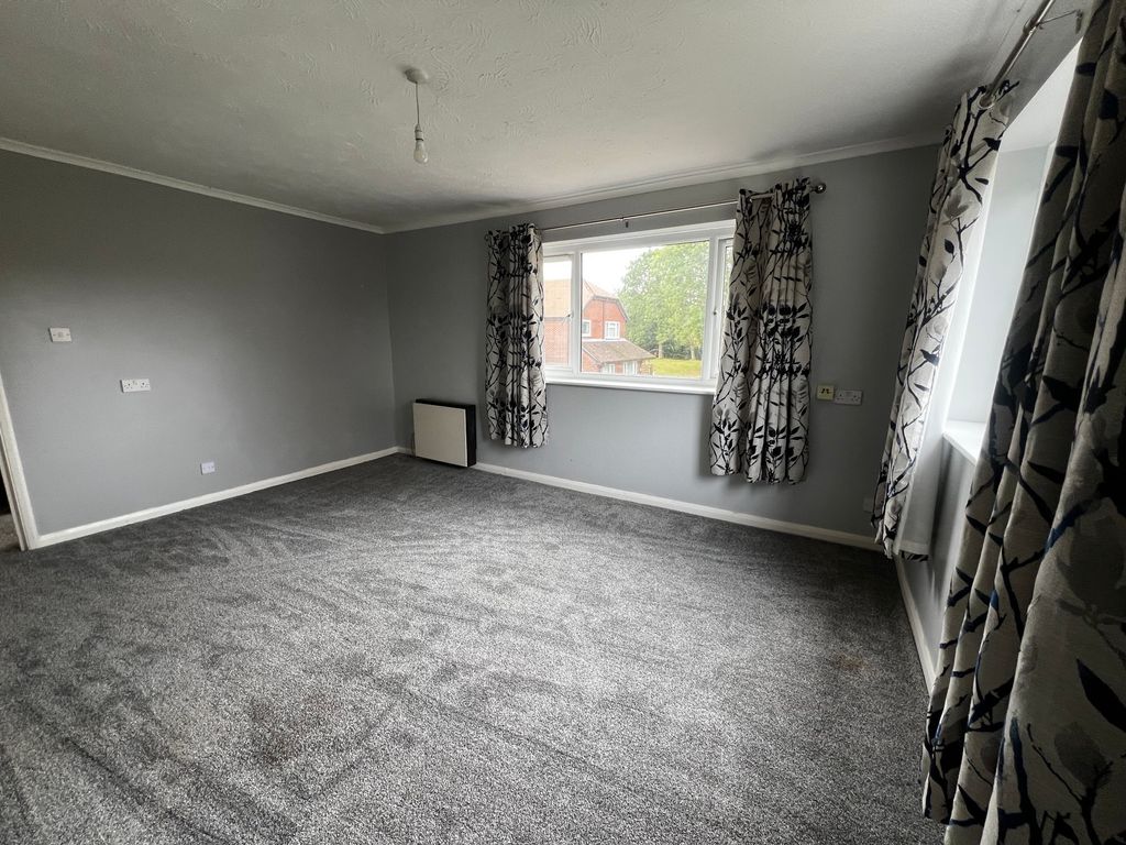 Additional image 4 of 1 bed flat for saleRuskin Court, Newport Pagnell MK16