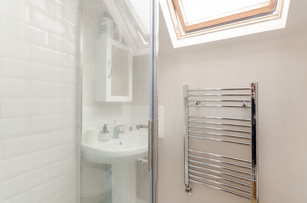 Additional image 12 of 3 bed maisonette for saleWestbury Road, New Malden KT3
