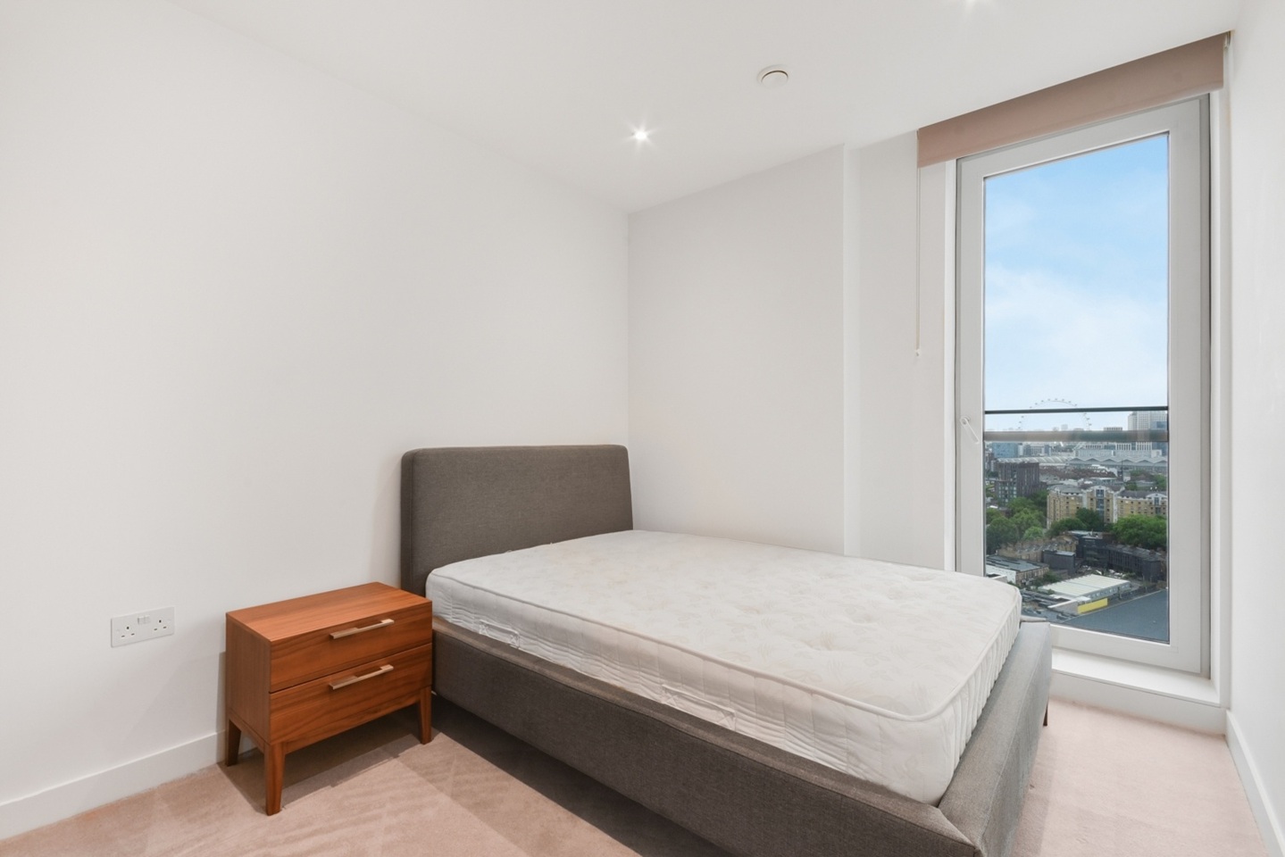 Additional image 5 of 2 Bed Flat, Southwark Bridge Road, SE1, N1 7GU