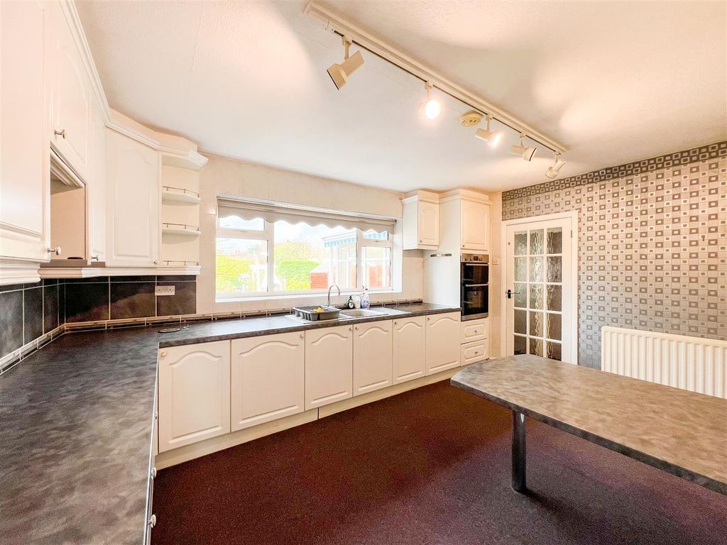 Additional image 5 of 2 bed detached house for saleSpringfield Drive, Leek ST13