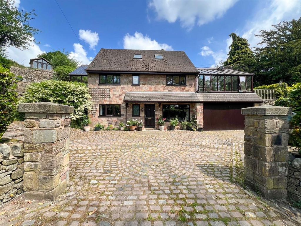 4 bed property for saleAbbey Green Road, Leek ST13
