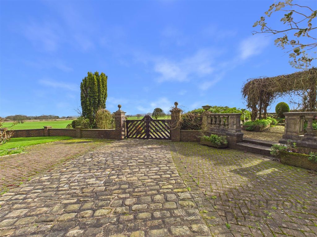 Additional image 52 of 4 bed detached house for saleDelph Farm, Scarth Hill, Lathom, Ormskirk L39