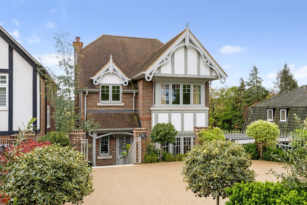4 bed detached house for saleWoodcrest Road, Purley CR8