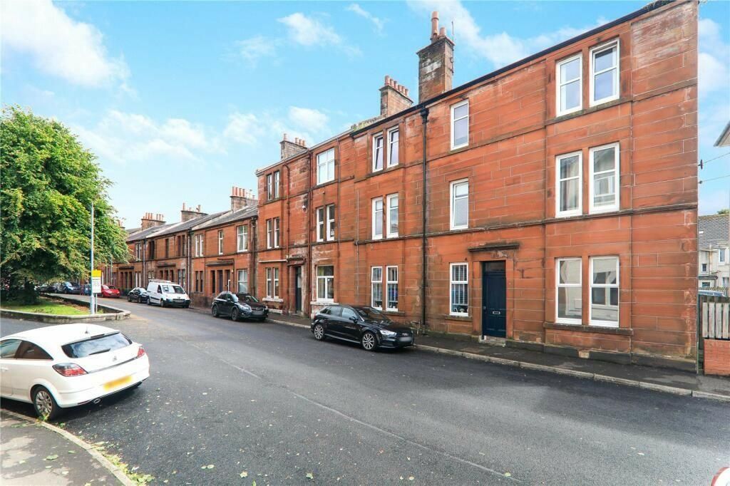 1 bed flat for saleSeamore Street, Largs KA30
