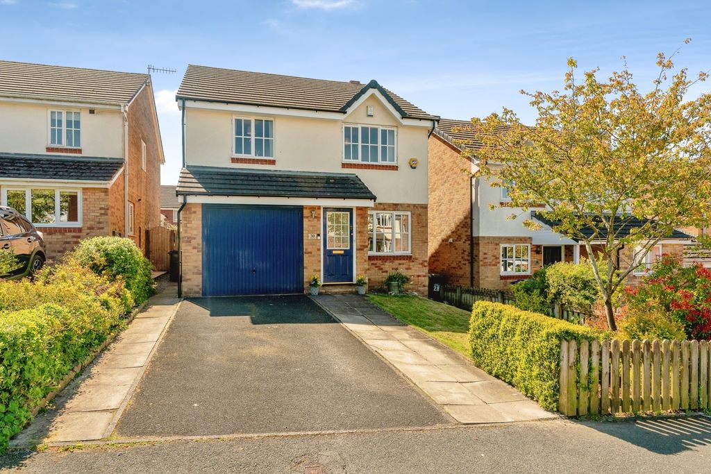 4 bed detached house for saleTrent Road, Nelson, Lancashire BB9