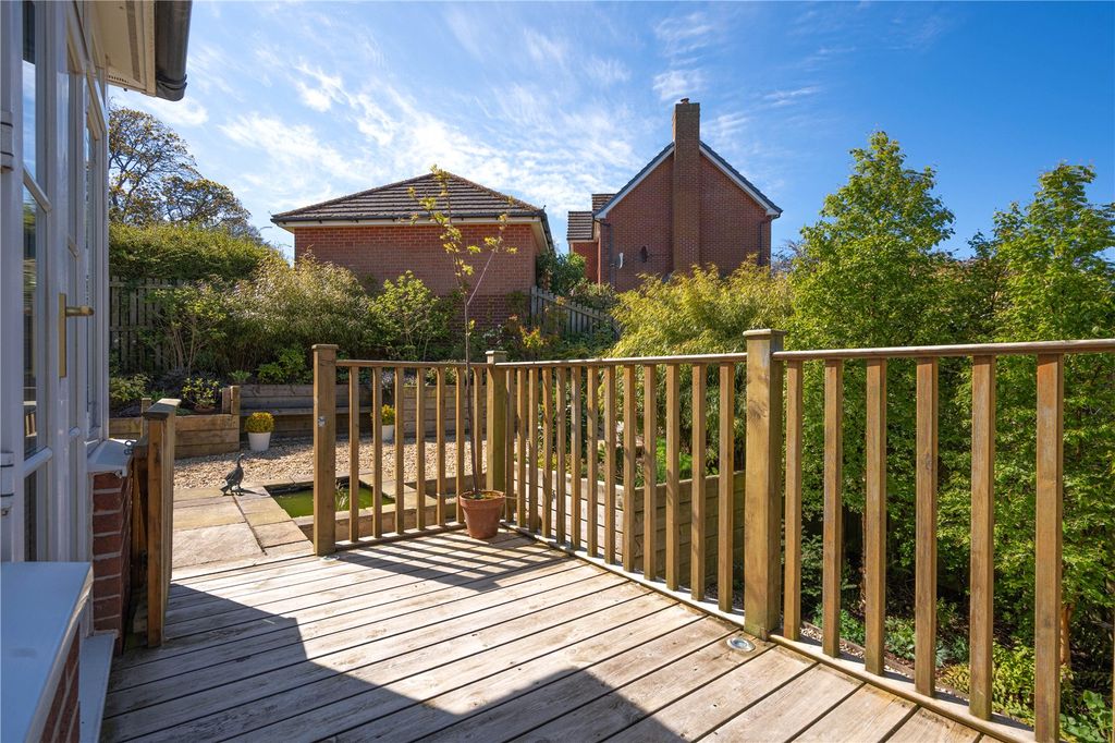 Additional image 33 of 4 bed detached house for sale32 Trainer's Brae, North Berwick, East Lothian EH39