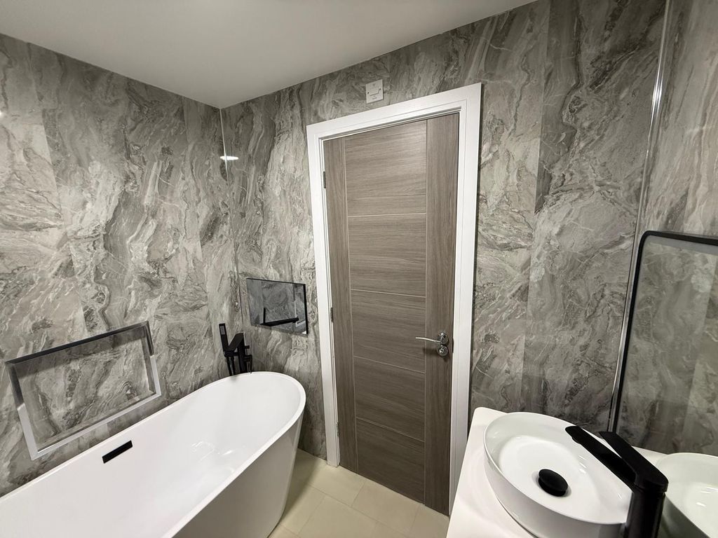 Additional image 14 of 4 bed detached house for saleCae Morfa, Neath, Neath Port Talbot. SA10
