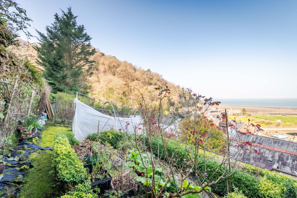 3 bed detached house for saleSummerhouse Path, Lynmouth EX35 photo 2