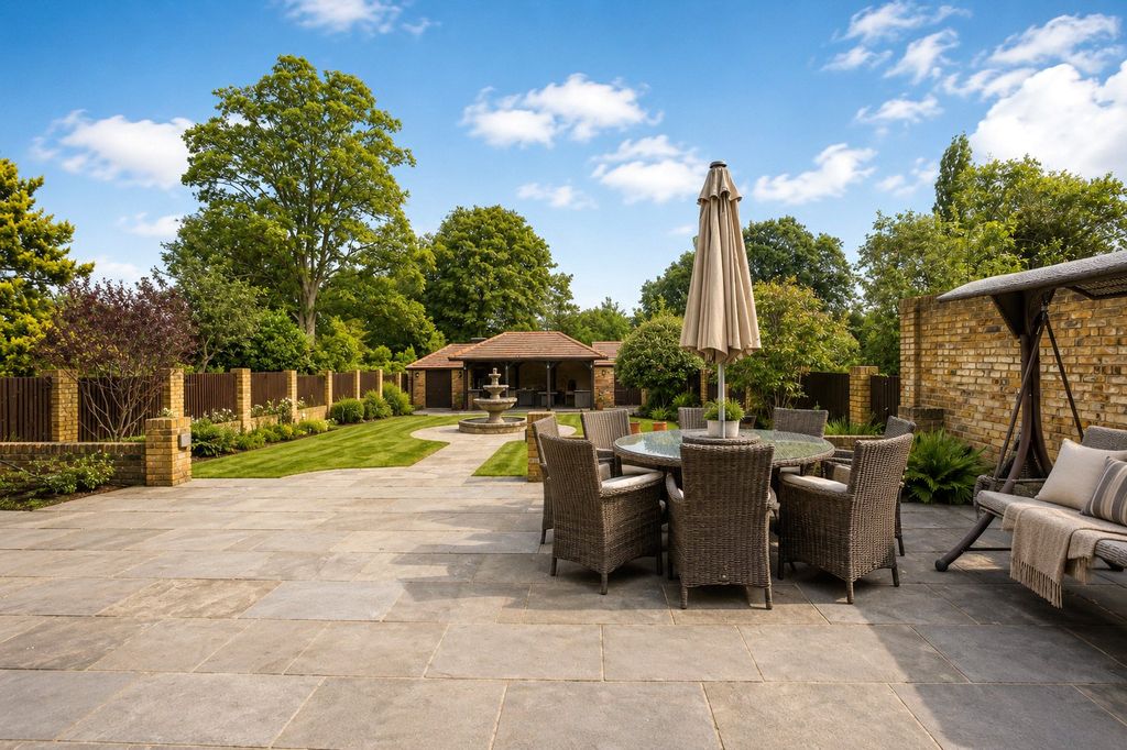 Additional image 22 of 7 bed detached house for saleManor Road, Potters Bar, Hertfordshire EN6