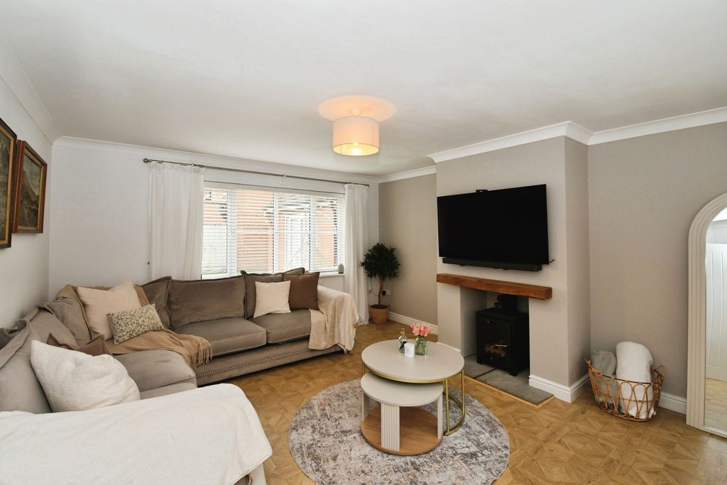 Additional image 2 of 4 bed detached house for saleFern Drive, Market Rasen LN8