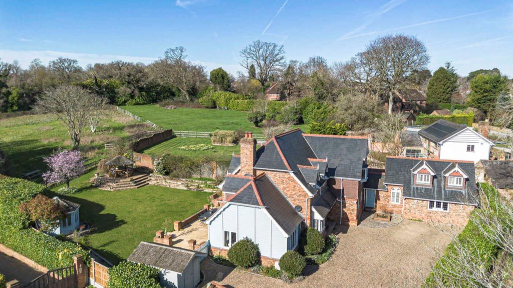 Additional image 33 of 6 bed detached house for saleHighfield Park, Marlow SL7