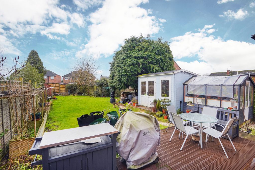 Additional image 19 of 4 bed semi-detached house for saleElmhirst Road, Lutterworth LE17