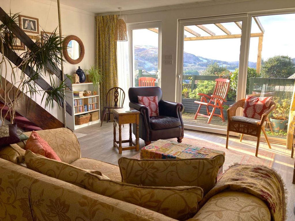 Additional image 3 of 3 bed semi-detached house for salePenrallt Street, Machynlleth SY20