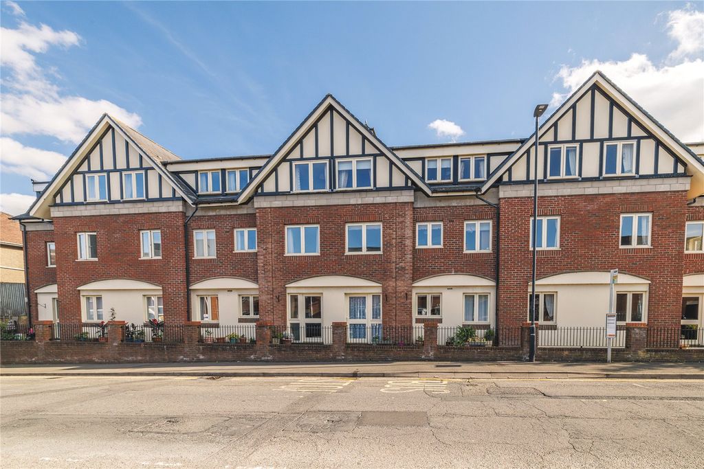 1 bed flat for saleGloucester Road, Ross-On-Wye, Herefordshire HR9