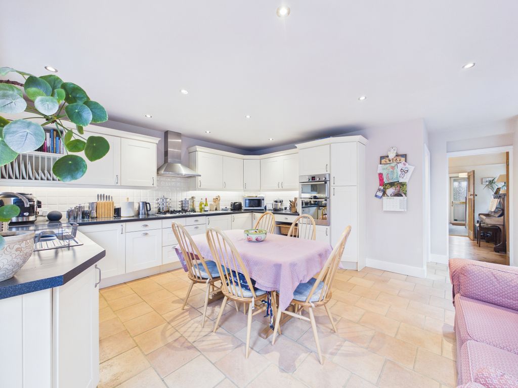 Additional image 5 of 3 bed semi-detached house for saleSummerleys Road, Princes Risborough, Buckinghamshire HP27