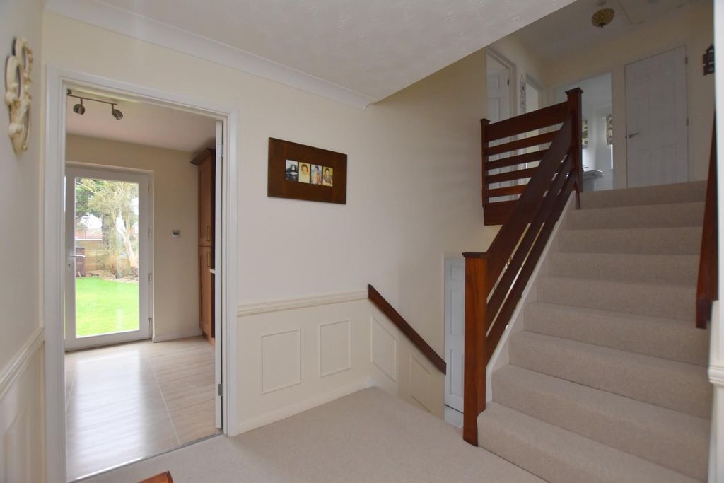 Additional image 12 of 4 bed detached house for saleQueens Road, Littlestone TN28
