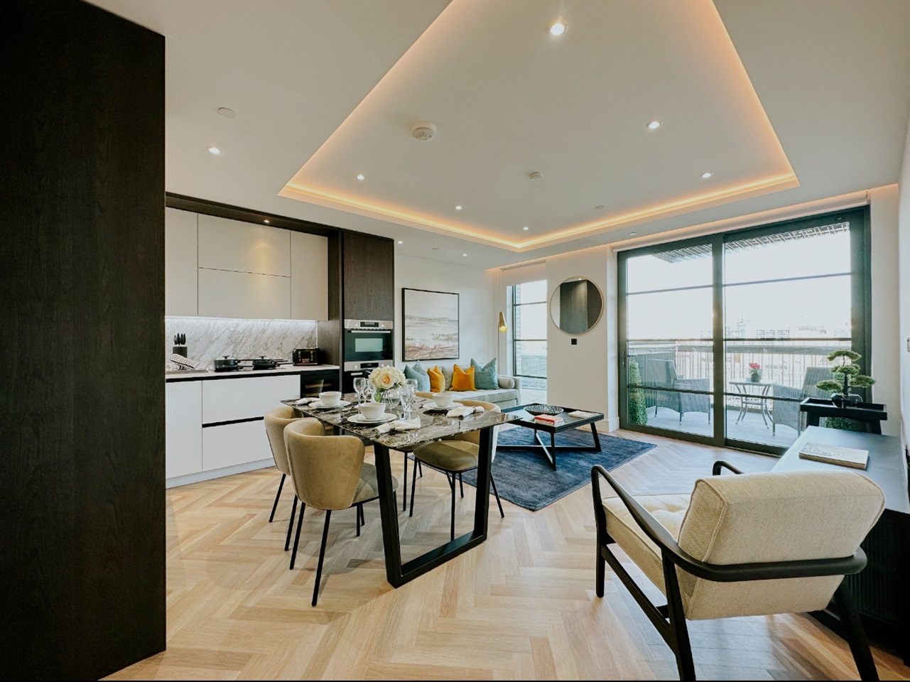 1 Bed Flat, Brigade Court, SE1, N1 7GU photo 3
