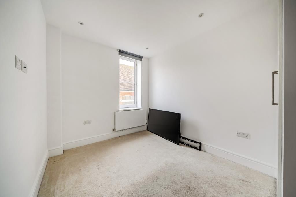 Additional image 13 of 2 bed flat for saleNewbury, Berkshire RG14