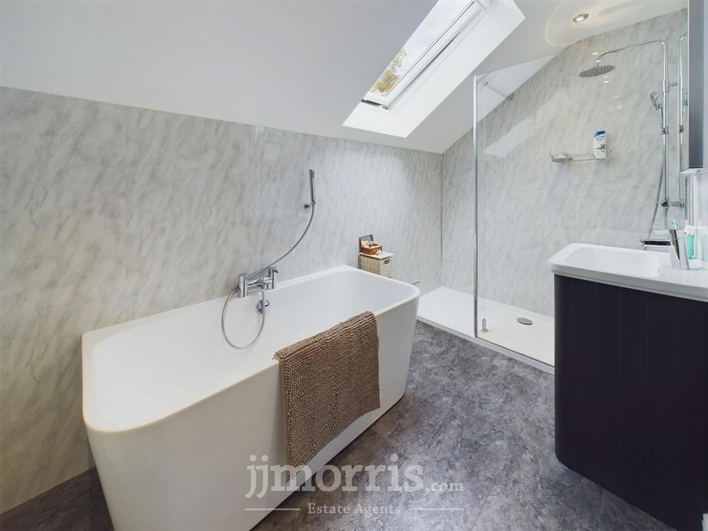 Additional image 33 of 4 bed property for saleCaeberllan, Adpar SA38