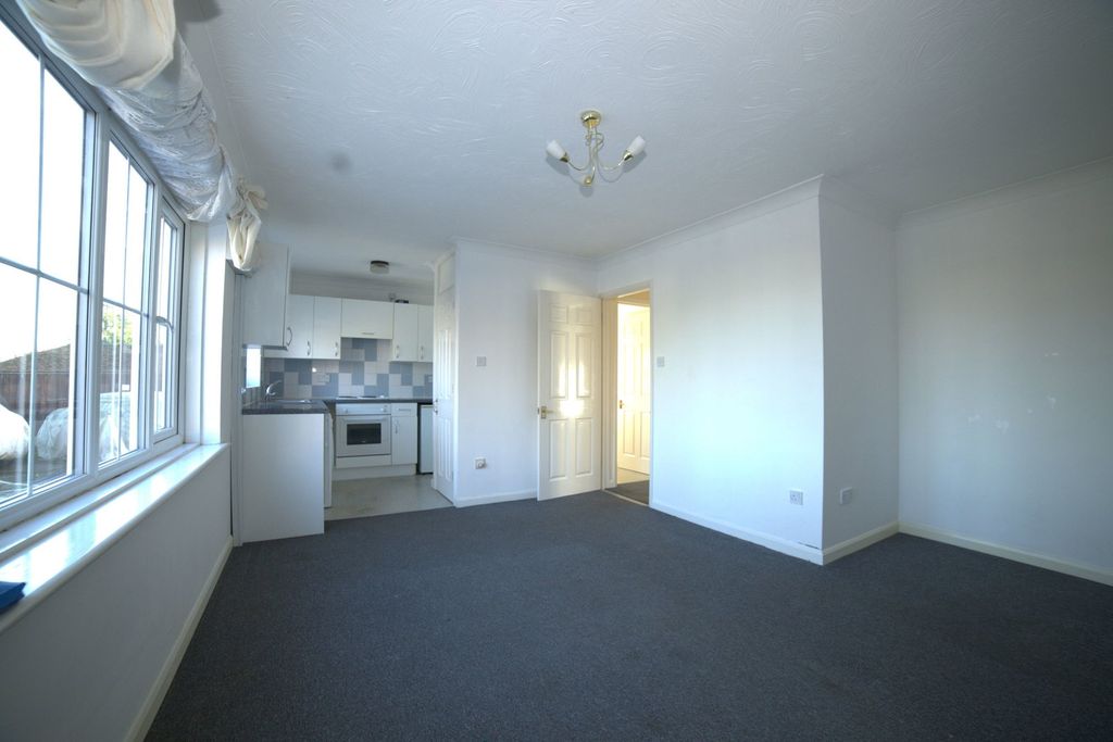 Additional image 4 of 1 bed flat for saleMill Road, Maldon CM9