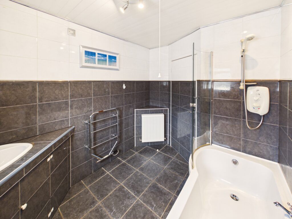 Additional image 15 of 5 bed detached house for saleAchnashee, Manse Brae, Lochgilphead, Argyll PA31