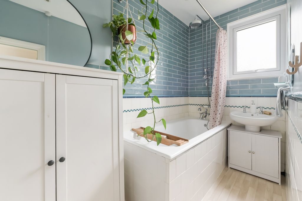 Additional image 19 of 3 bed semi-detached house for saleWillows Avenue, Morden SM4