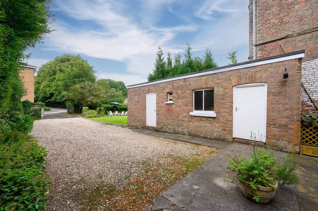 Additional image 18 of 8 bed semi-detached house for saleBeech Tree Bank, Prestwich M25