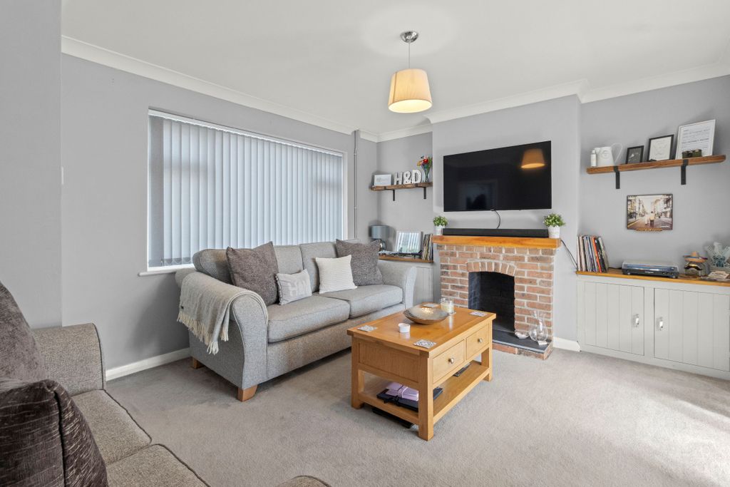 Additional image 6 of 3 bed semi-detached house for saleKings Avenue, Newhaven BN9