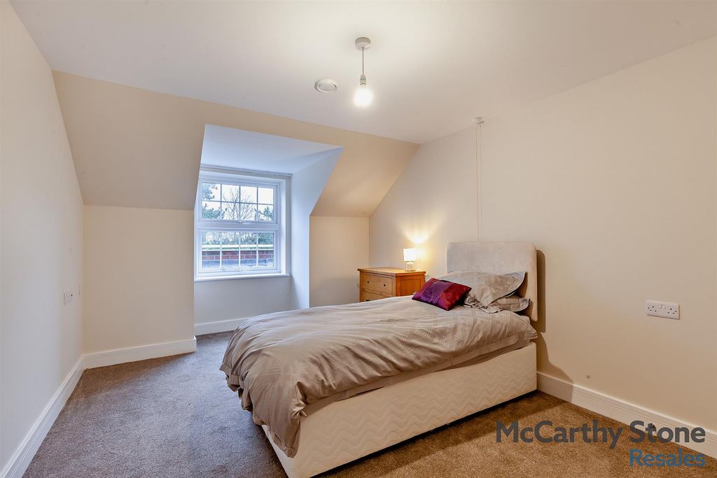 Additional image 6 of 1 bed flat for saleWeighbridge Court, 301 High Street, Chipping Ongar, Essex CM5