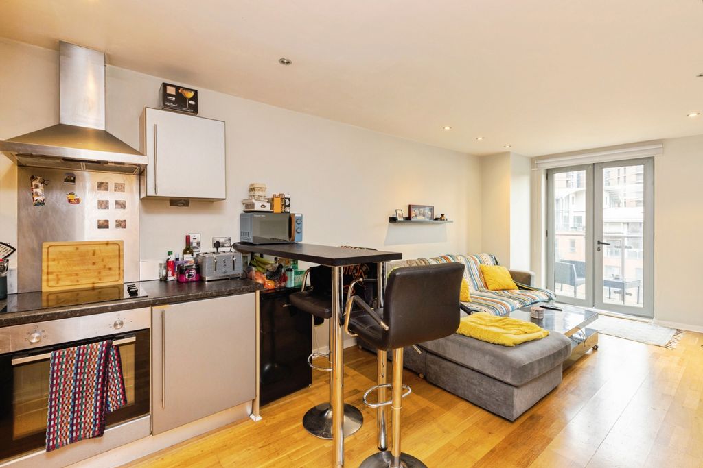Additional image 3 of 1 bed flat for saleGotts Road, Leeds LS12