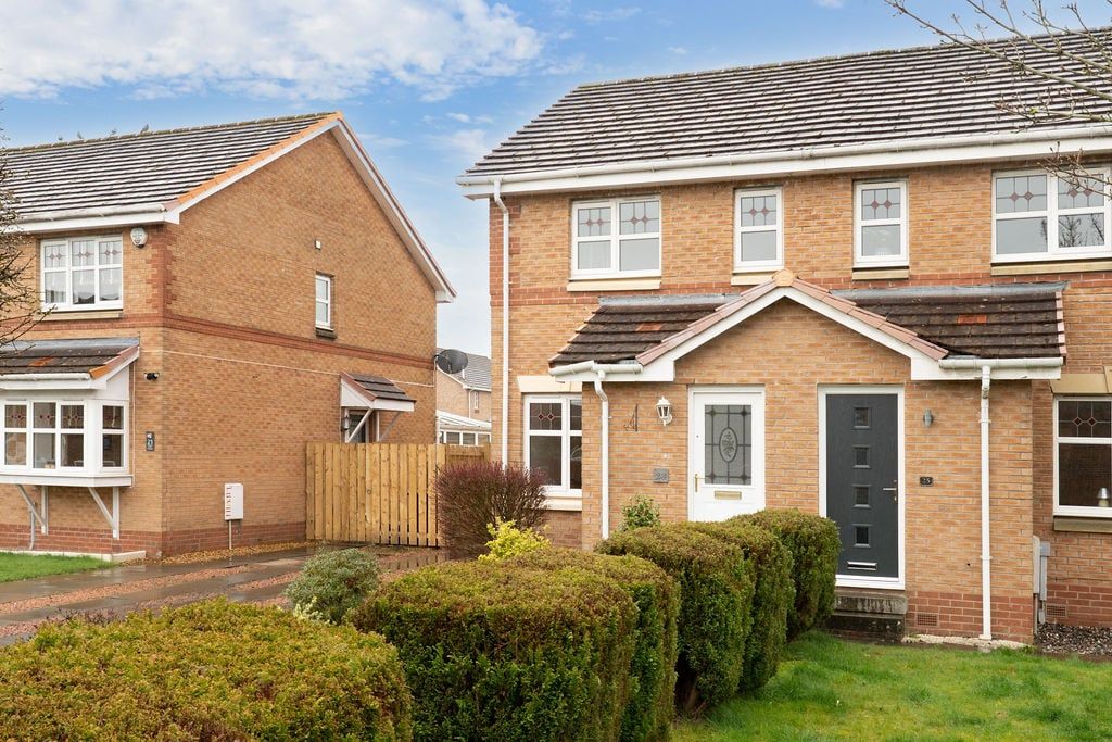Additional image 21 of 2 bed semi-detached house for saleHalket Crescent, Carronshore, Falkirk FK2