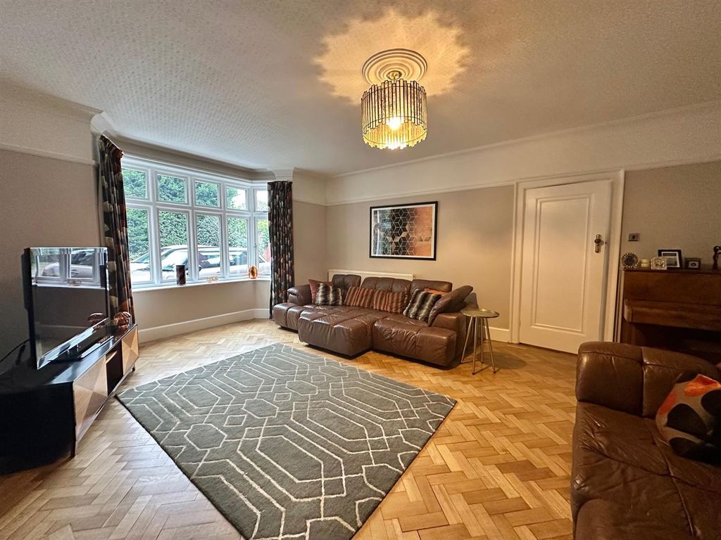 Additional image 12 of 6 bed detached house for saleCrewe Road, Nantwich, Cheshire CW5