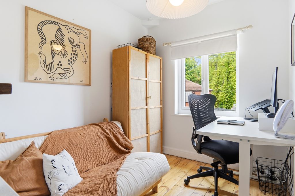 Additional image 13 of 3 bed semi-detached house for saleCopgrove Road, Leeds LS8