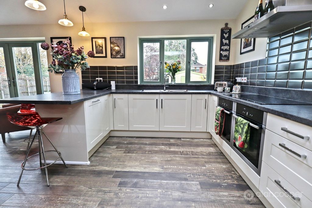 Additional image 14 of 4 bed detached house for saleMilby Drive, St Nicolas Park, Nuneaton CV11