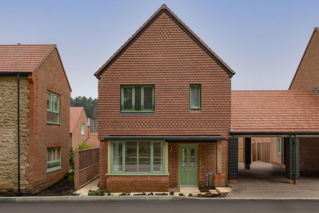 3 bed link detached house for sale"The Lambert" at Bepton Road, Midhurst GU29