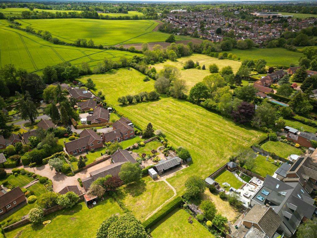 Additional image 39 of 4 bed detached house for saleThe Square, Thurnby LE7