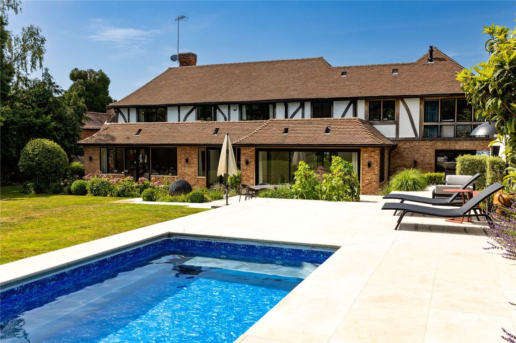 5 bed detached house for saleDetillens Lane, Oxted, Surrey RH8