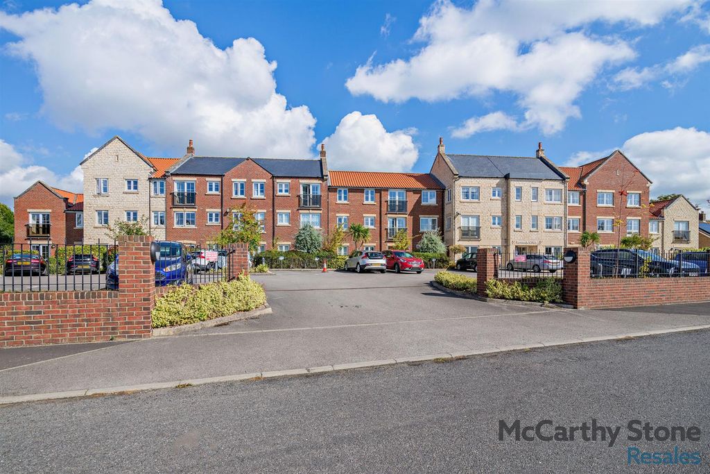 Additional image 13 of 1 bed flat for saleRyebeck Court, Eastgate, Pickering YO18