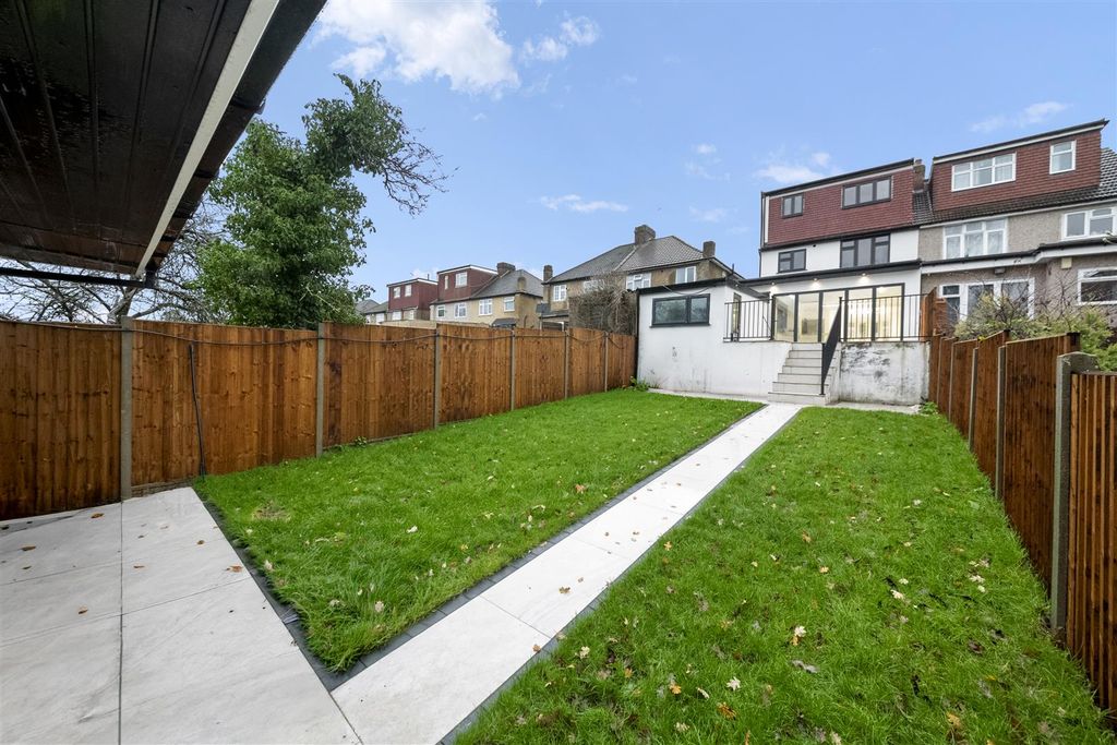 Additional image 21 of 5 bed semi-detached house for saleThe Heights, Northolt UB5