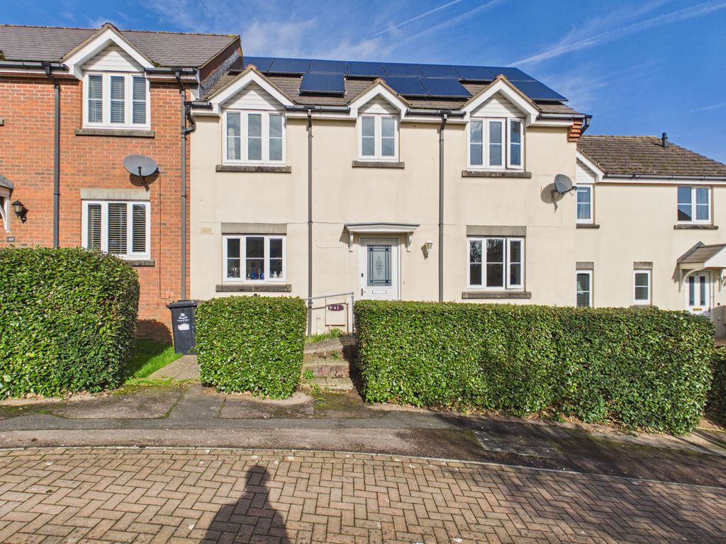3 bed terraced house for saleLining Wood, Mitcheldean GL17