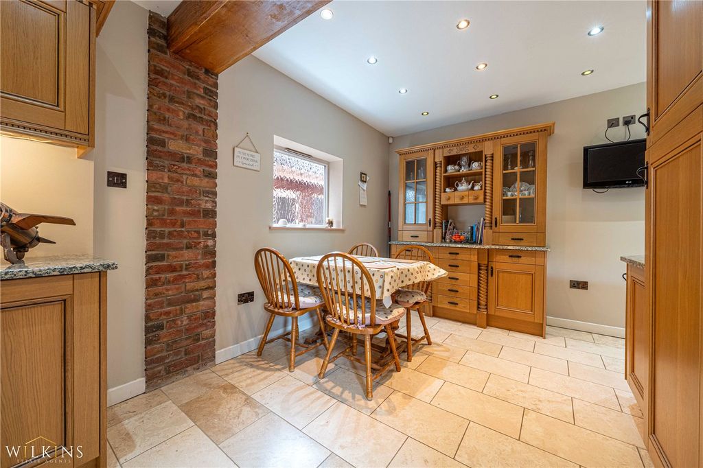 Additional image 15 of 4 bed detached house for saleThe Long Shoot, Nuneaton, Warwickshire CV11